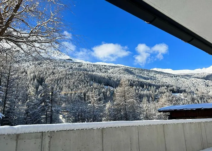 Lägenhet In Near Lift *